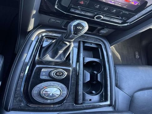 Used 2020 INFINITI QX80 Luxe w/ Edition 30 Package image 19