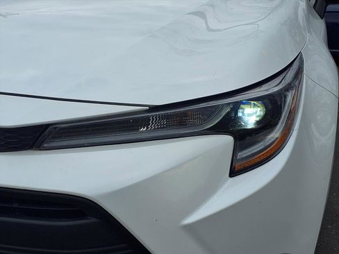 Used 2024 Toyota Corolla LE image 33