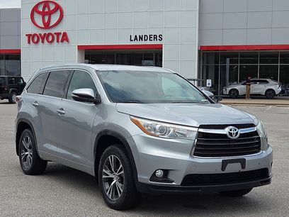 Used 2016 Toyota Highlander XLE