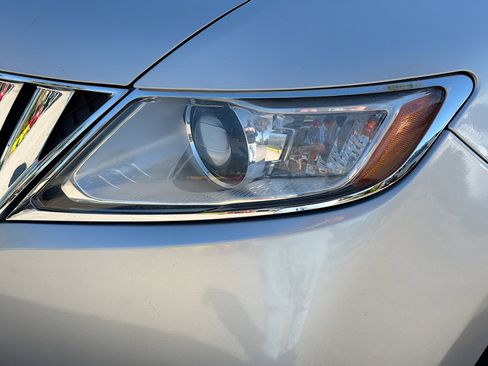 Used 2014 Lincoln MKX Base w/ Equipment Group 101A image 9