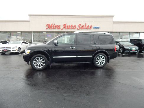 Used 2010 INFINITI QX56 4WD image 1