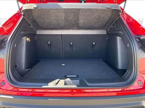 New 2026 Chevrolet Trax RS w/ Driver Confidence Package image 14