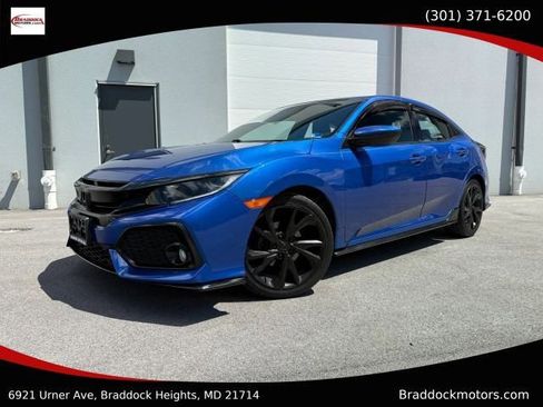 Used 2018 Honda Civic Sport image 1
