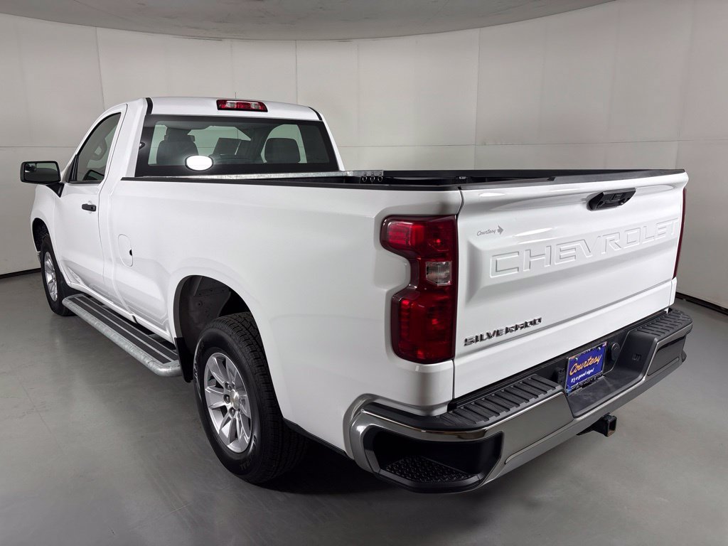 Used 2025 Chevrolet Silverado 1500 W/T RWD image 6
