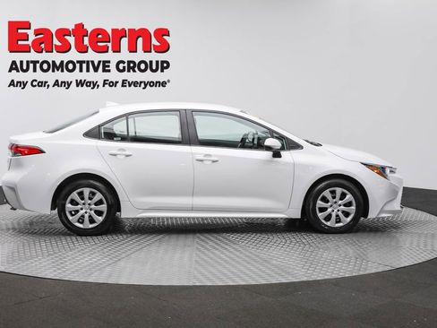 Used 2024 Toyota Corolla LE image 4