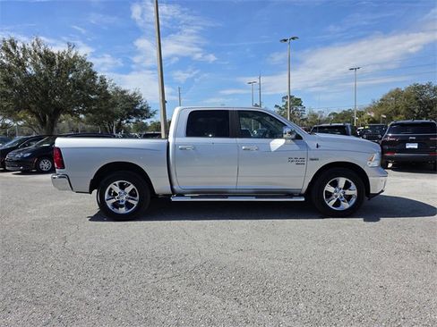 Used 2019 RAM 1500 Big Horn image 9