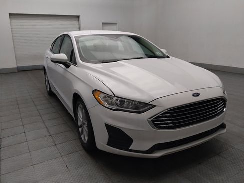 Used 2020 Ford Fusion SE FWD image 13