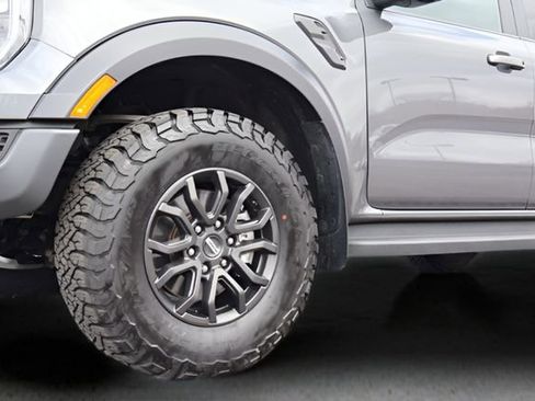 Used 2025 Ford Ranger Raptor AWD/4WD image 14