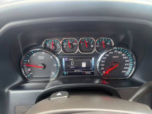 Used 2018 GMC Sierra 1500 SLT AWD/4WD image 16