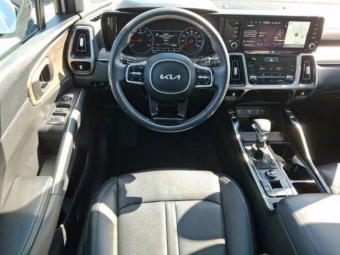 Certified 2023 Kia Sorento X-Line EX image 14