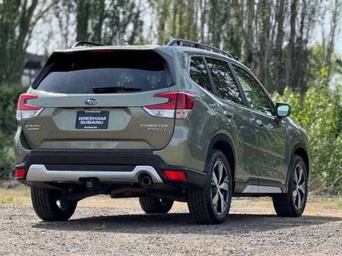 Used 2019 Subaru Forester Touring AWD/4WD image 7