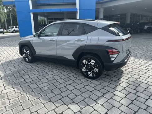 Used 2025 Hyundai Kona SEL FWD image 32