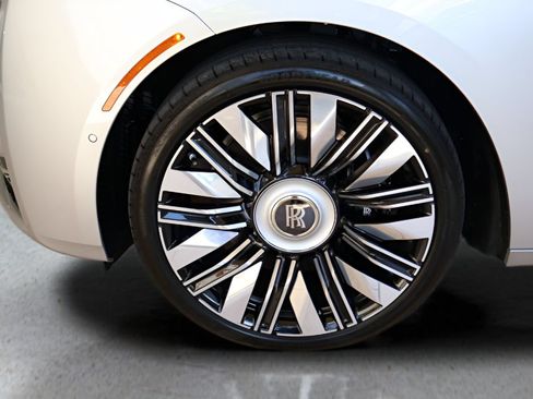 New 2027 Rolls-Royce Ghost AWD/4WD image 11