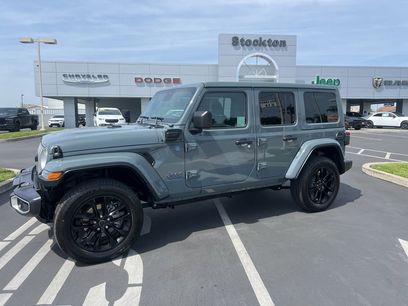 Used 2025 Jeep Wrangler Unlimited Sahara w/ Safety Group