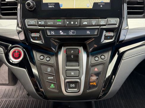 Used 2022 Honda Odyssey Elite image 24