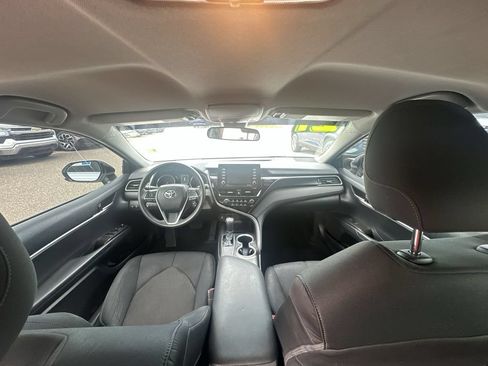 Used 2021 Toyota Camry LE FWD image 26