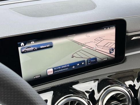 New 2025 Mercedes-Benz CLA 35 AMG 4MATIC image 18