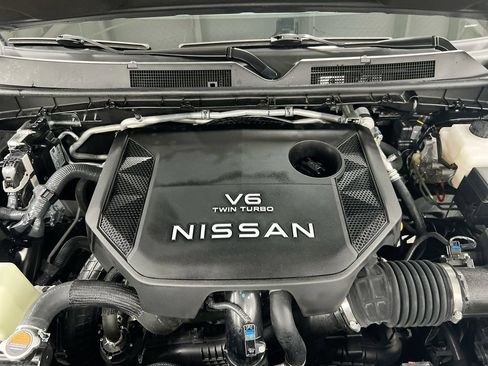 Used 2025 Nissan Armada PRO-4X AWD/4WD image 26
