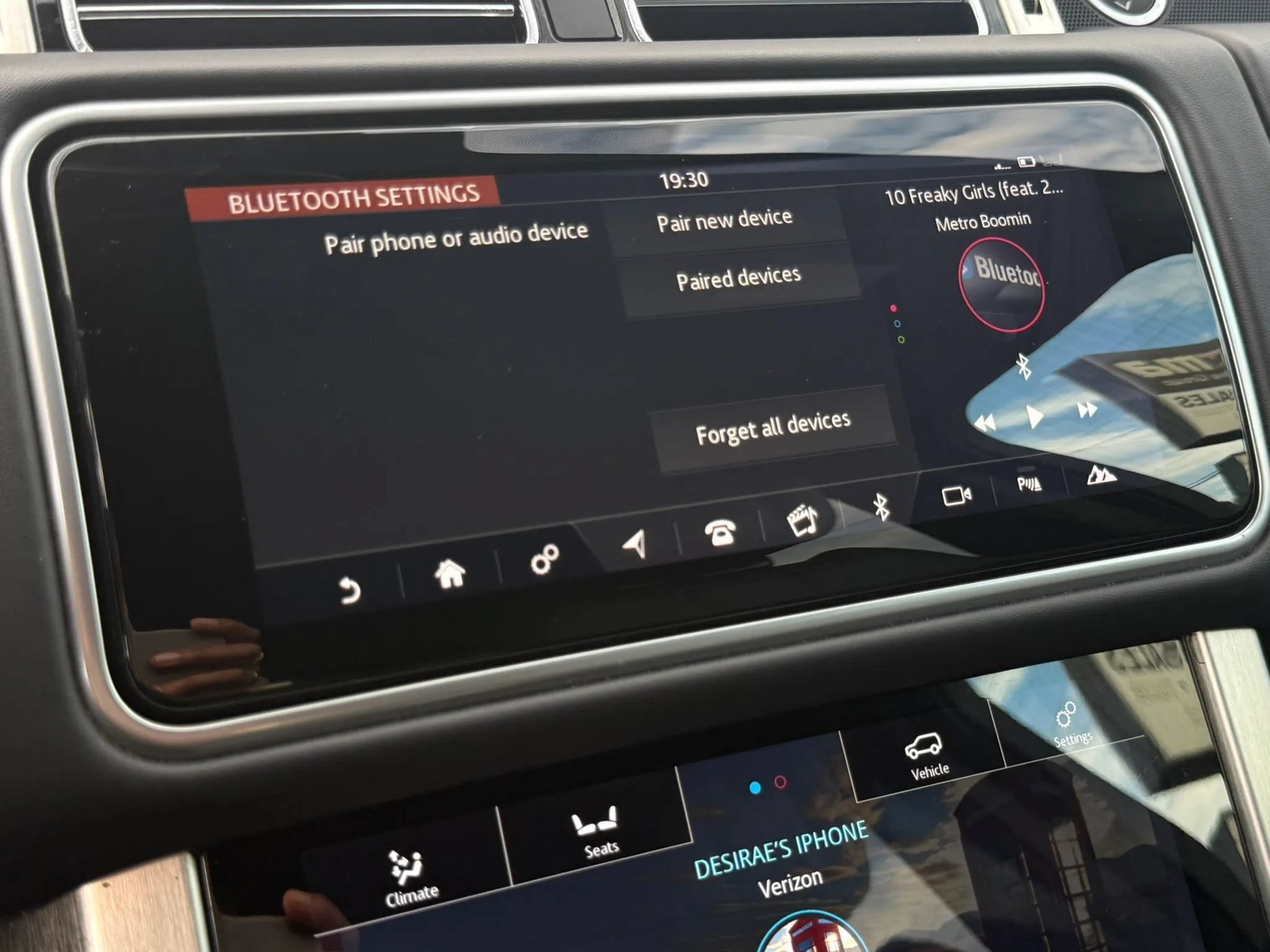 Used 2018 Land Rover Range Rover Supercharged AWD/4WD image 37