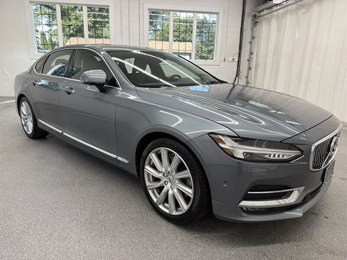 Used 2018 Volvo S90 T6 Inscription w/ Convenience Package AWD/4WD image 3