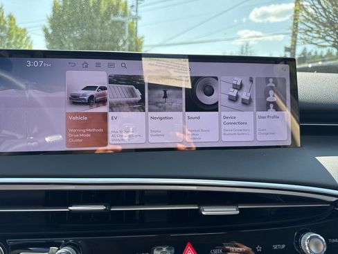 New 2026 Genesis Electrified GV70 image 20