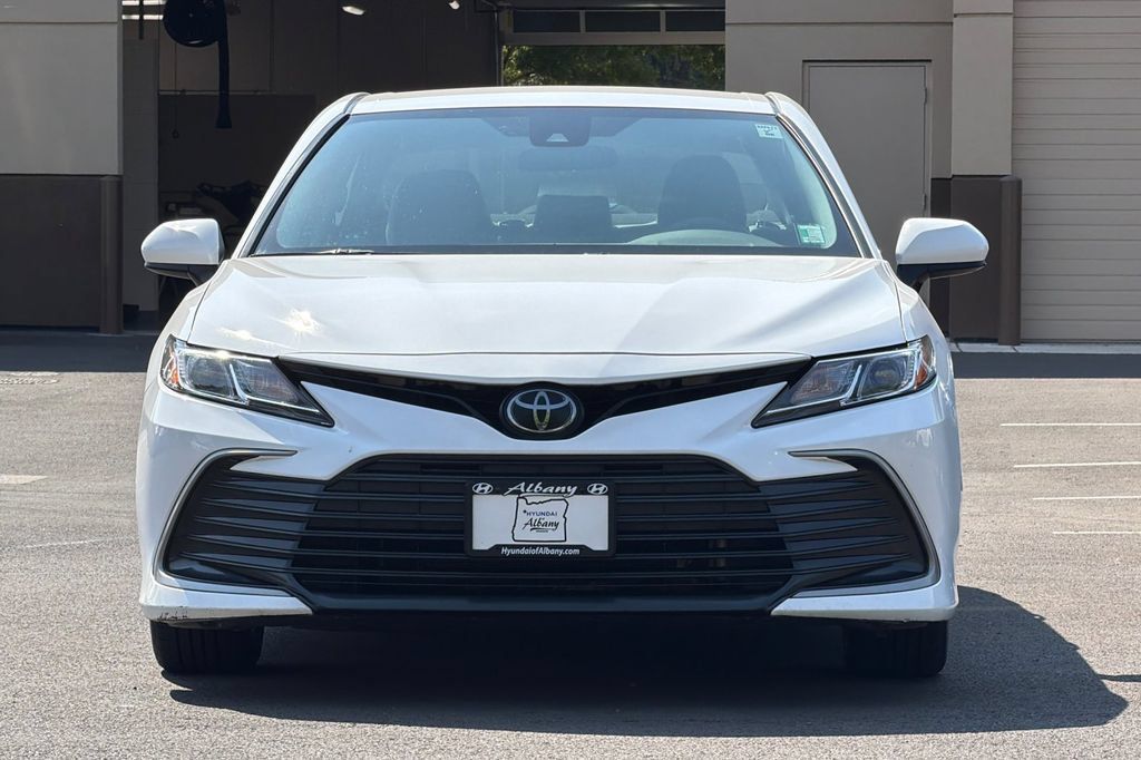Used 2023 Toyota Camry LE FWD image 6