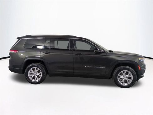 Used 2022 Jeep Grand Cherokee L Limited AWD/4WD image 4