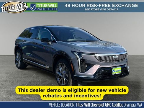 Used 2025 Cadillac Optiq Luxury 1 AWD/4WD image 1