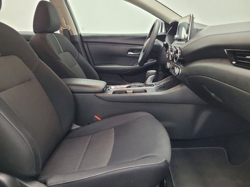 Used 2025 Nissan Sentra SV FWD image 21