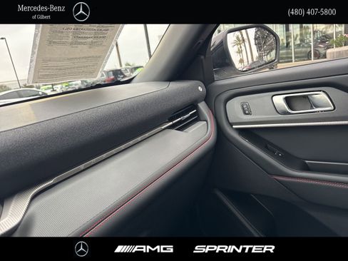 Used 2025 Ford Explorer ST-Line image 22