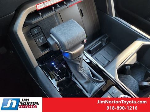 New 2026 Toyota Tundra Limited image 17