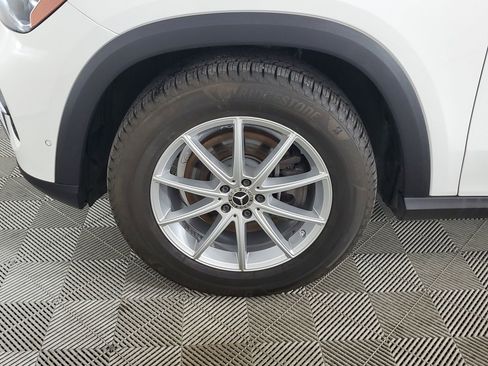 Used 2024 Mercedes-Benz GLE 350 4MATIC image 17