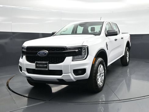 Certified 2024 Ford Ranger XL w/ Trailer Tow Package RWD image 48