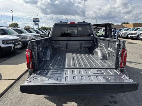 Used 2024 Ford F150 Lariat w/ Tow/Haul Package AWD/4WD image 16