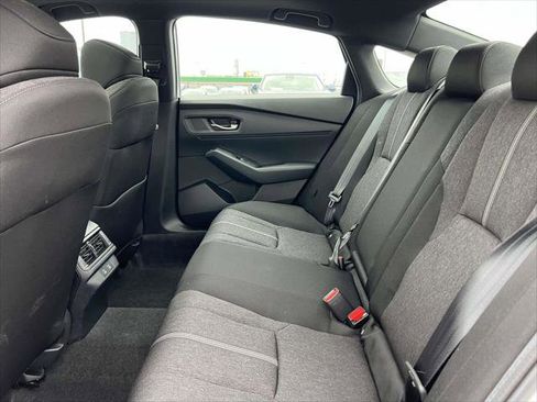 Used 2025 Honda Accord Sport image 13
