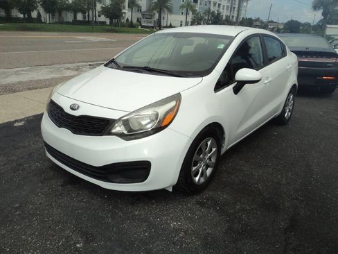 Used 2014 Kia Rio LX w/ Power Package image 4