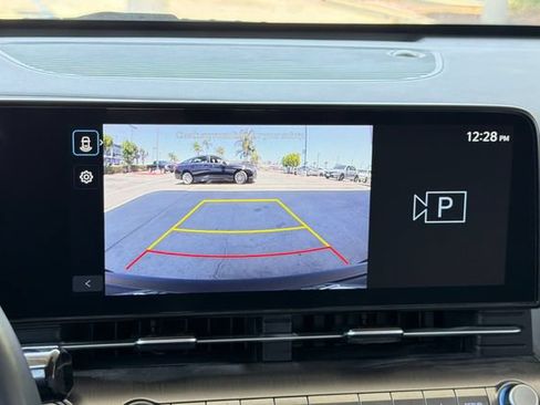 Used 2024 Hyundai Kona SEL FWD image 23