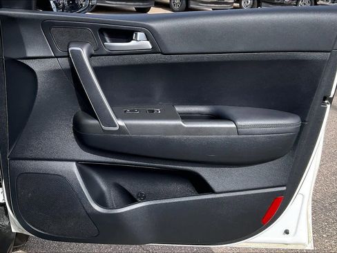 Used 2022 Kia Sportage LX w/ LX AWD Value Edition Package image 23