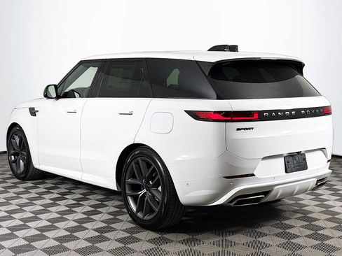 New 2026 Land Rover Range Rover Sport Dynamic SE image 7