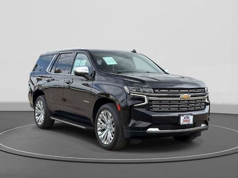 Used 2021 Chevrolet Tahoe Premier w/ Premium Package RWD image 4