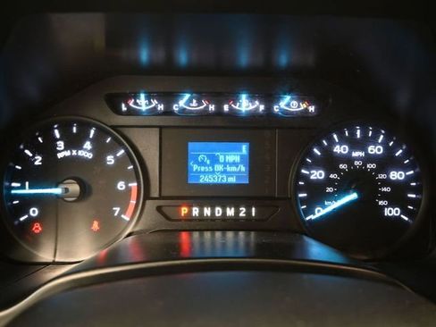 Used 2019 Ford F250 XL w/ Power Equipment Group image 29