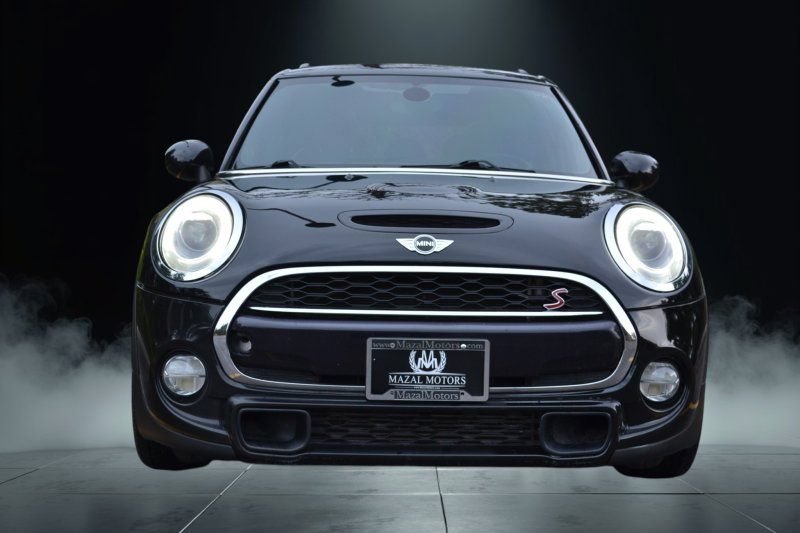 Used 2018 MINI Cooper S FWD image 4