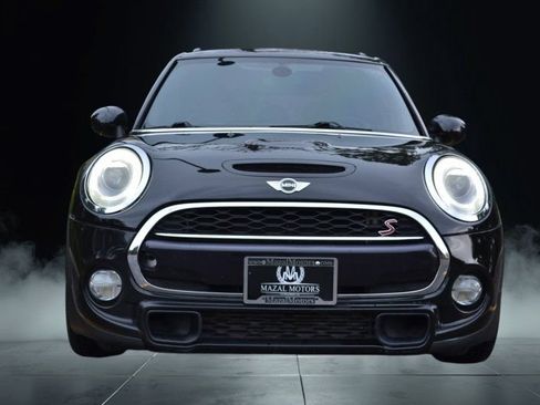 Used 2018 MINI Cooper S FWD image 4