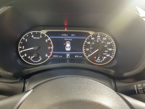 Used 2024 Nissan Sentra SV FWD image 25