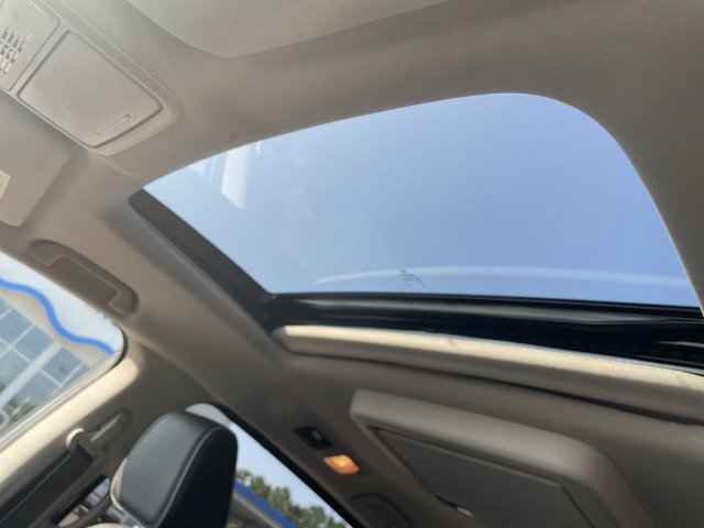 Certified 2025 Honda Odyssey Elite image 14