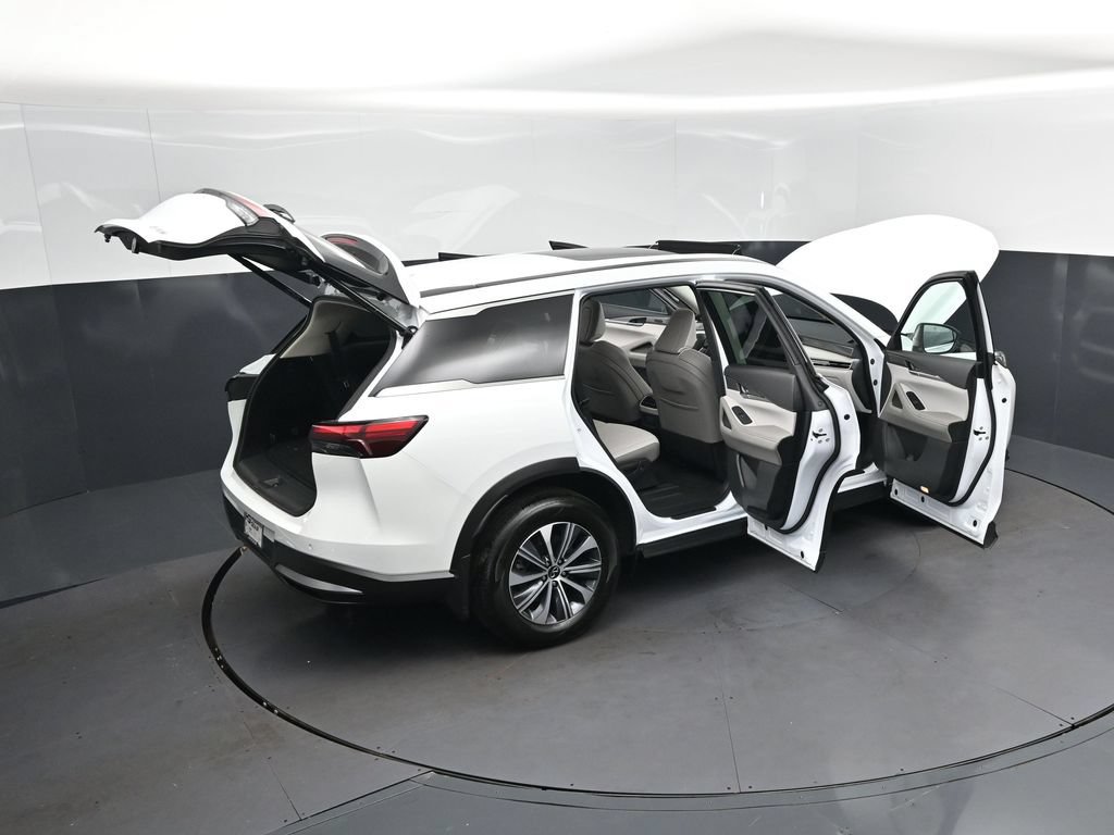 Used 2026 INFINITI QX60 Pure w/ Cargo Package FWD image 50