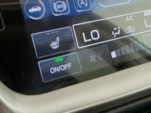 Used 2024 Subaru Outback Limited AWD/4WD image 24