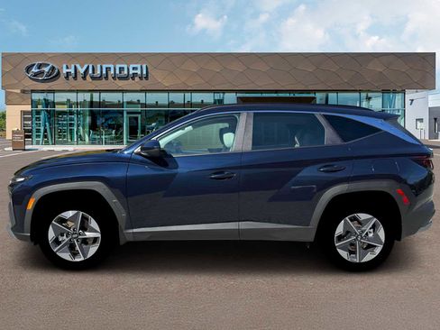 New 2026 Hyundai Tucson SEL w/ Tow & Go Package AWD/4WD image 3
