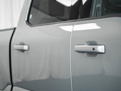 Certified 2023 Ford F150 Lariat w/ Equipment Group 502A High image 13