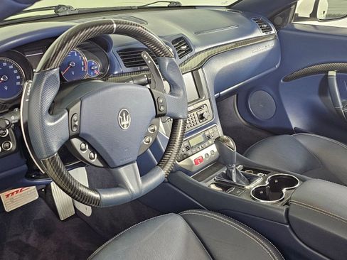 Used 2016 Maserati GranTurismo Sport image 21